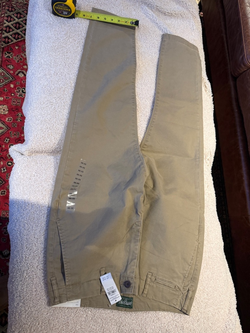 American Eagle Outfitters Men's Khaki tapered Leg Chinos